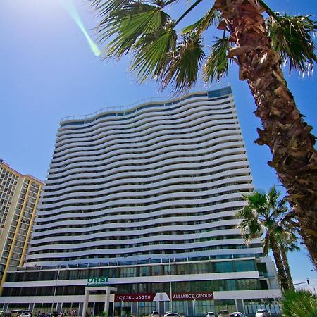 Sky Inn Батуми Екстериор снимка