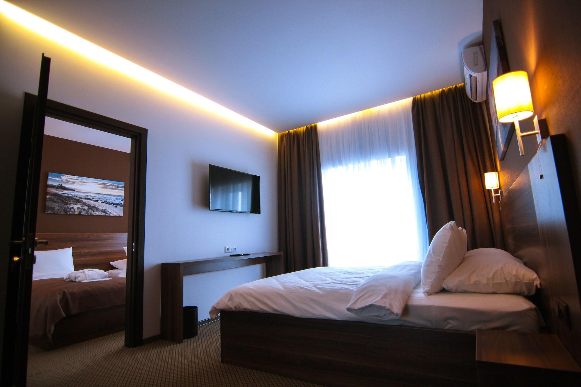Sky Inn Батуми Екстериор снимка