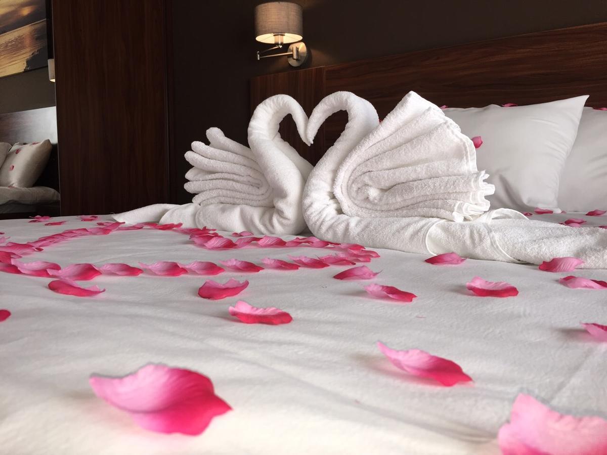 Sky Inn Батуми Екстериор снимка