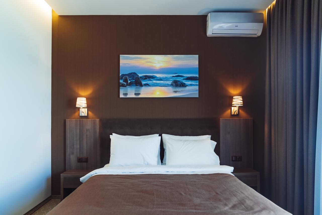Sky Inn Батуми Екстериор снимка
