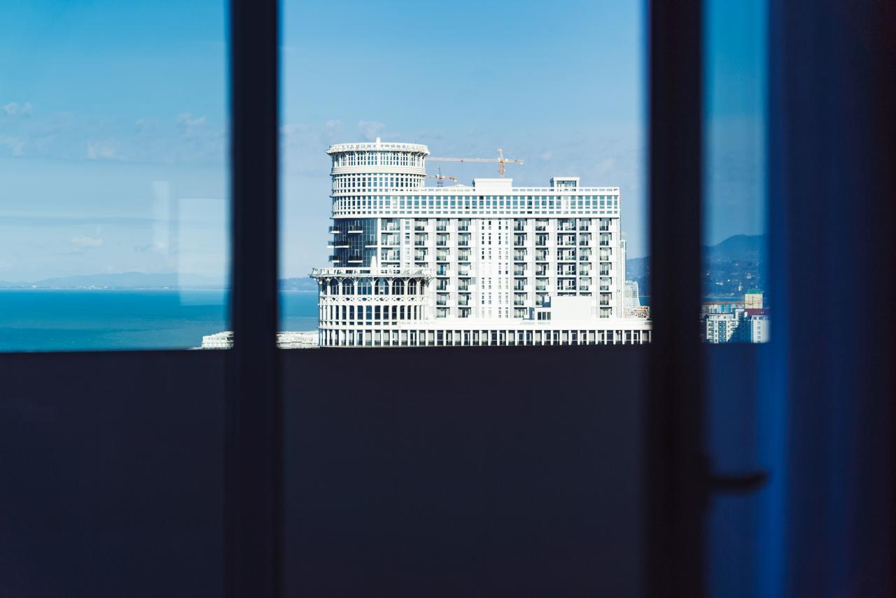 Sky Inn Батуми Екстериор снимка